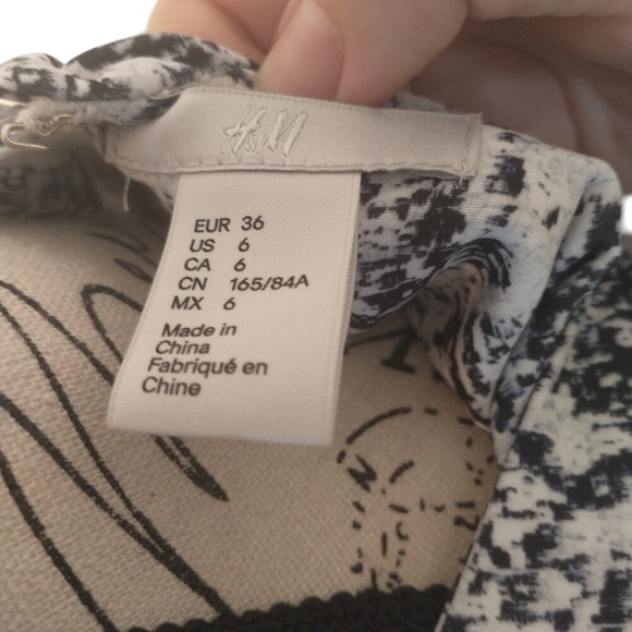 H&M -Black And WhiteSleeveless Dress Size 6 - Picture 5 of 8